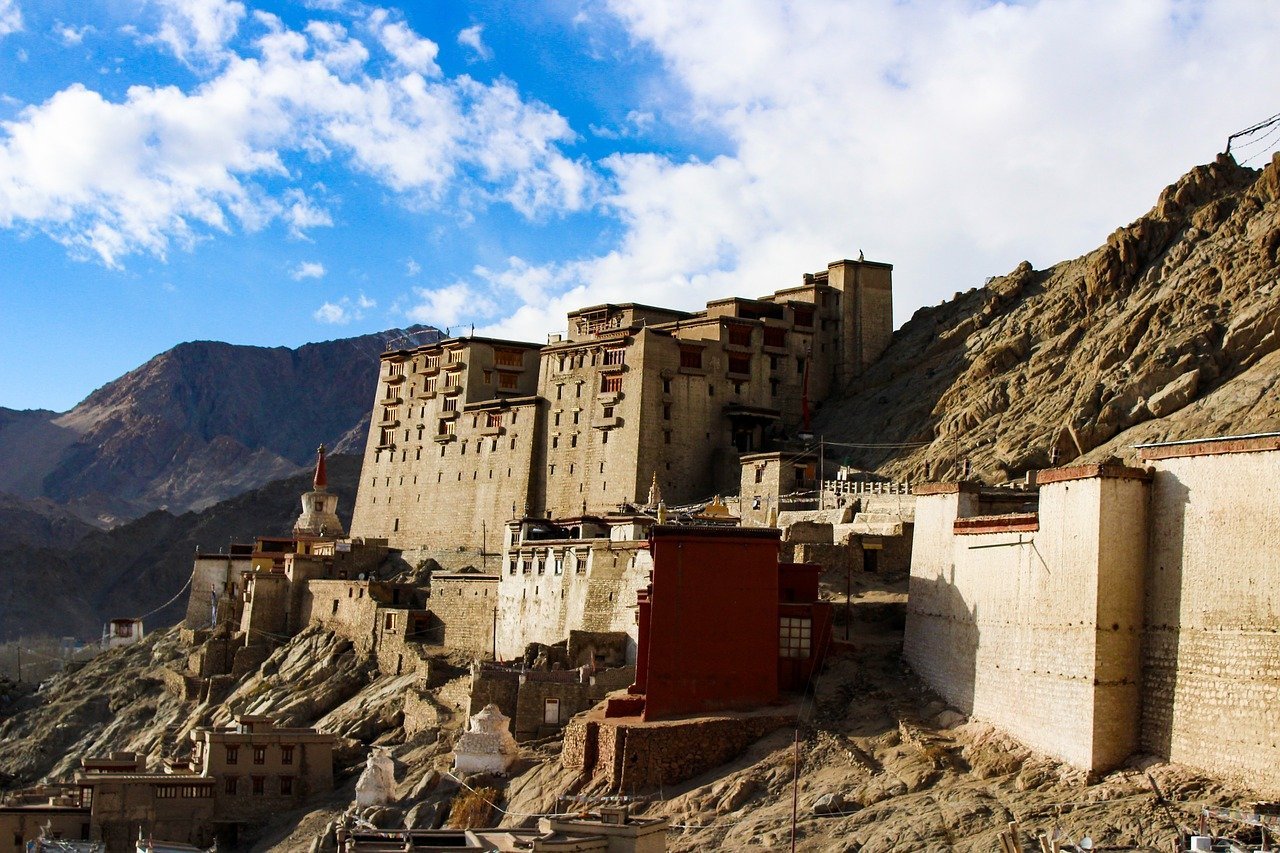 leh-palace-3859217_1280